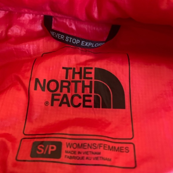 North Face Thermoball Jacket Pink Purple Small Quilted - Picture 3 of 4